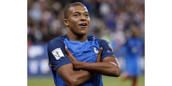 A camisa nº 10 francesa é Kylian Mbappé